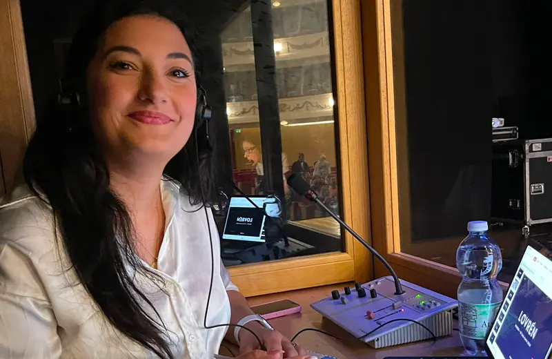 Interpretariato simultaneo a Latina per conferenze e congressi